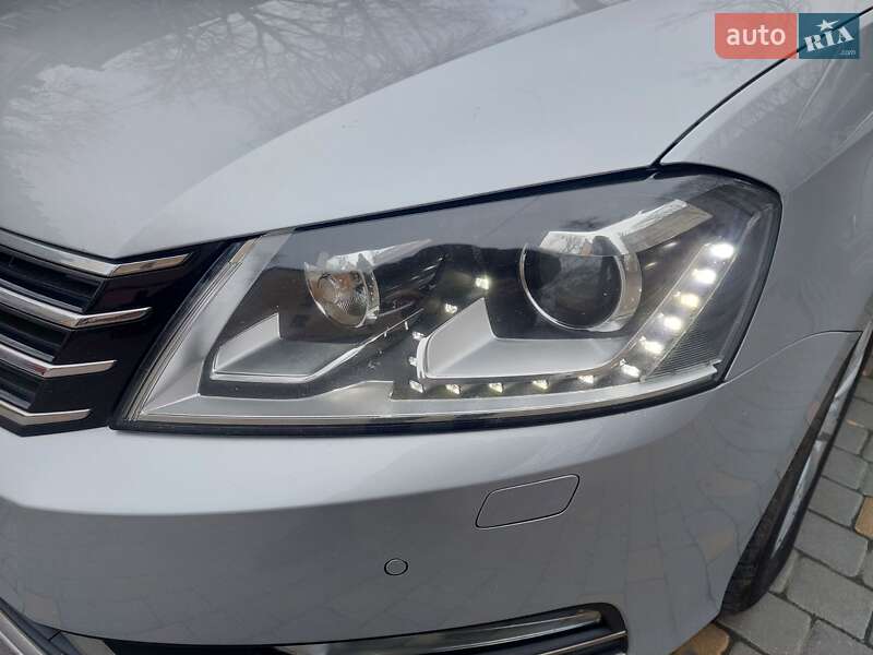 Универсал Volkswagen Passat 2015 в Одессе