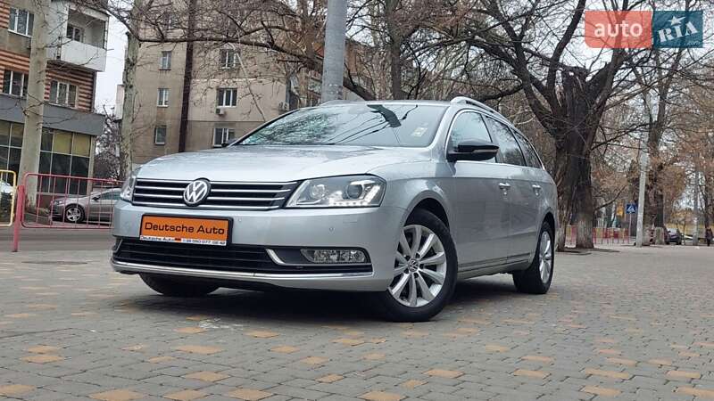 Универсал Volkswagen Passat 2015 в Одессе