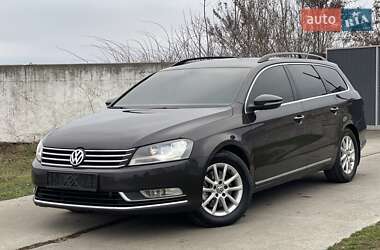 Универсал Volkswagen Passat 2010 в Павлограде