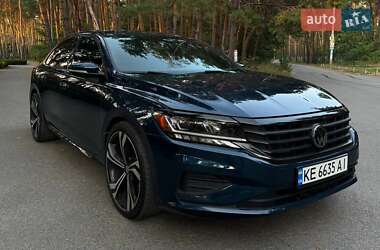 Седан Volkswagen Passat 2020 в Івано-Франківську