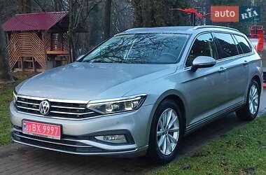 Универсал Volkswagen Passat 2020 в Млинове