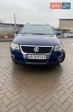 Універсал Volkswagen Passat 2006 в Вінниці