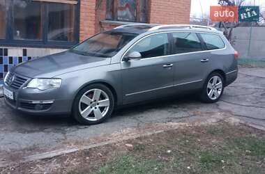 Універсал Volkswagen Passat 2006 в Полтаві