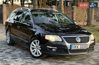 Универсал Volkswagen Passat 2010 в Староконстантинове