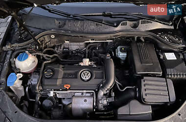 Универсал Volkswagen Passat 2010 в Староконстантинове