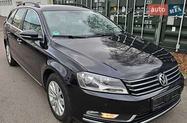 Універсал Volkswagen Passat 2014 в Вінниці