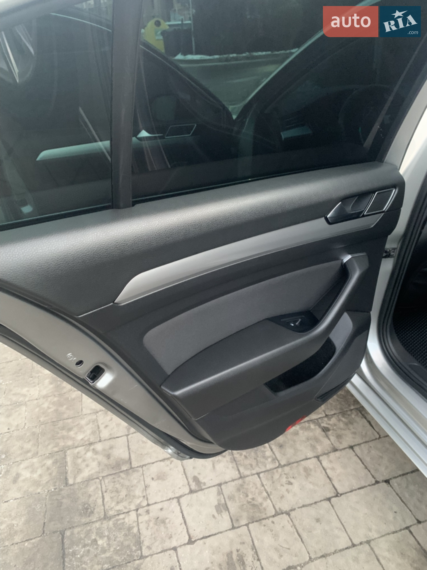 Volkswagen Passat 2015 VIN WVWZZZ3CZFE494747 фото оголошення 16 з 21