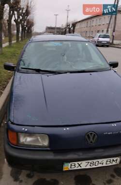 Седан Volkswagen Passat 1992 в Шепетівці