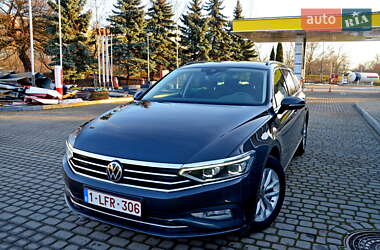 Универсал Volkswagen Passat 2021 в Ивано-Франковске