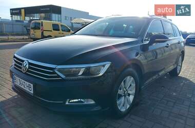 Універсал Volkswagen Passat 2016 в Полтаві