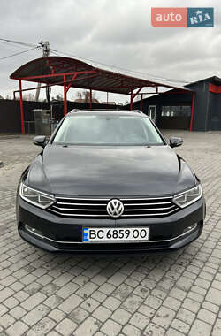 Універсал Volkswagen Passat 2015 в Яворові