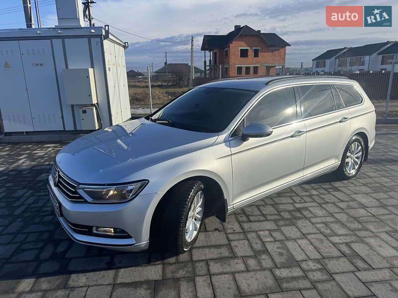 Універсал Volkswagen Passat 2017 в Хусті