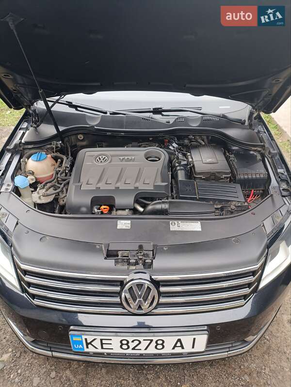 Универсал Volkswagen Passat 2012 в Покровском