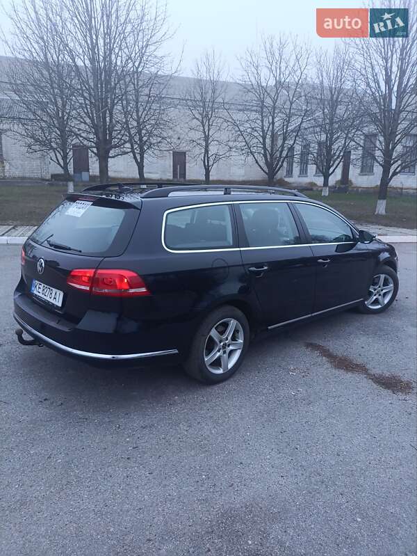 Универсал Volkswagen Passat 2012 в Покровском