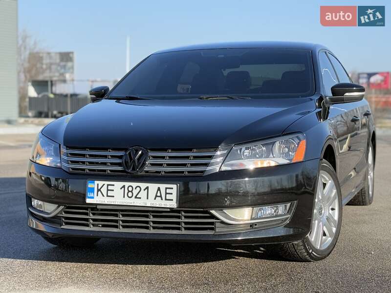 Седан Volkswagen Passat 2014 в Днепре