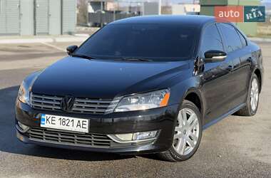 Седан Volkswagen Passat 2014 в Днепре