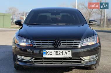 Седан Volkswagen Passat 2014 в Днепре