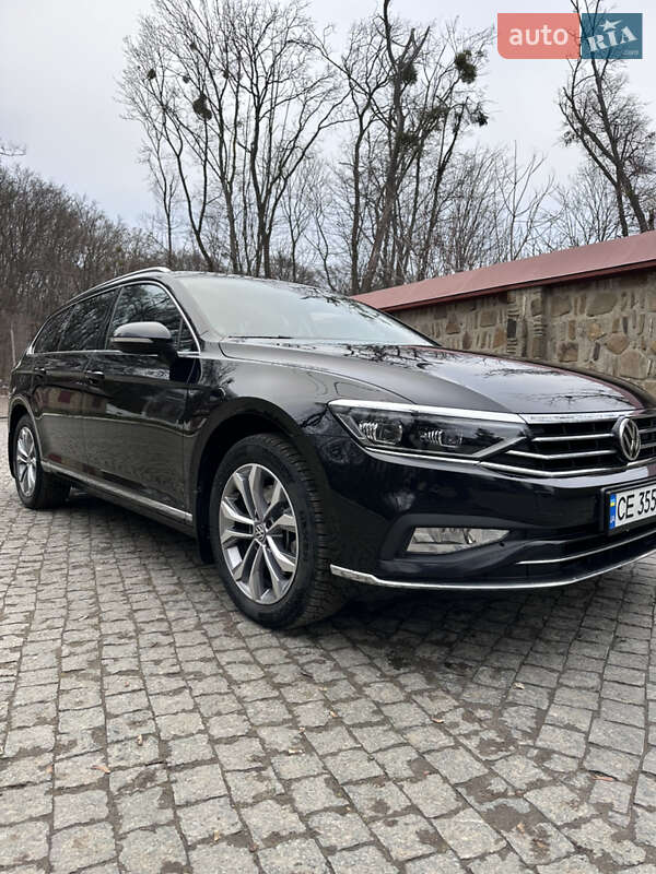 Универсал Volkswagen Passat 2019 в Черновцах