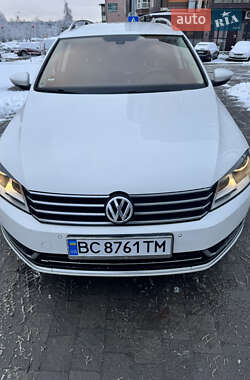 Универсал Volkswagen Passat 2013 в Львове