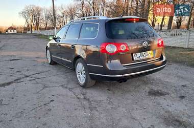 Универсал Volkswagen Passat 2009 в Полтаве