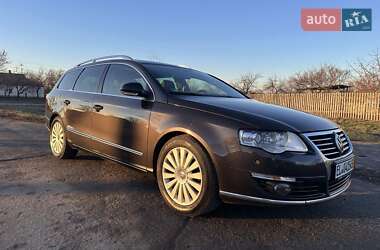 Универсал Volkswagen Passat 2009 в Полтаве