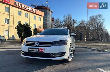 Седан Volkswagen Passat 2014 в Запоріжжі