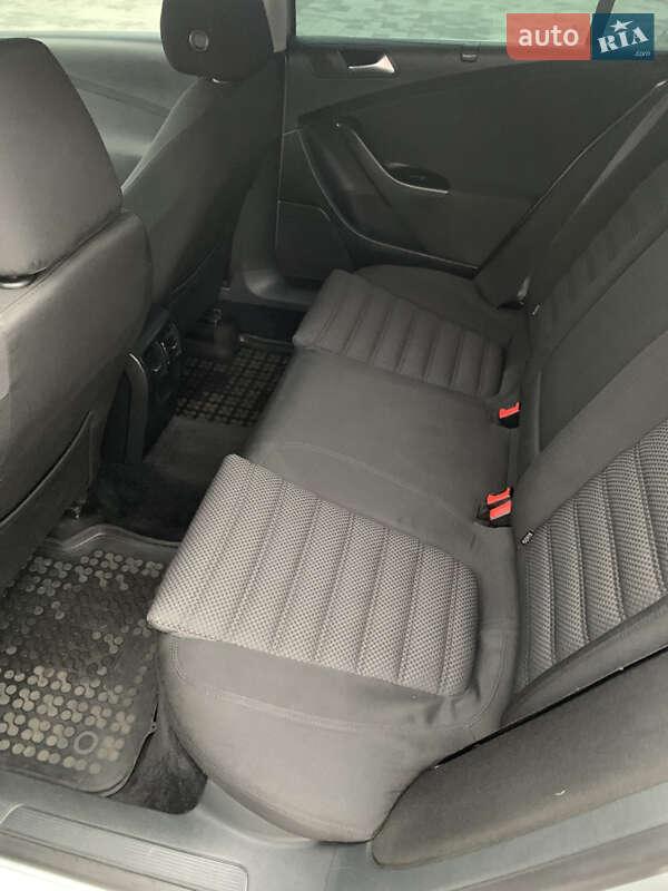 Седан Volkswagen Passat 2008 в Кам'янці-Бузькій