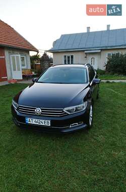 Універсал Volkswagen Passat 2015 в Снятині