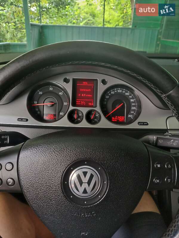 Седан Volkswagen Passat 2008 в Тернополе