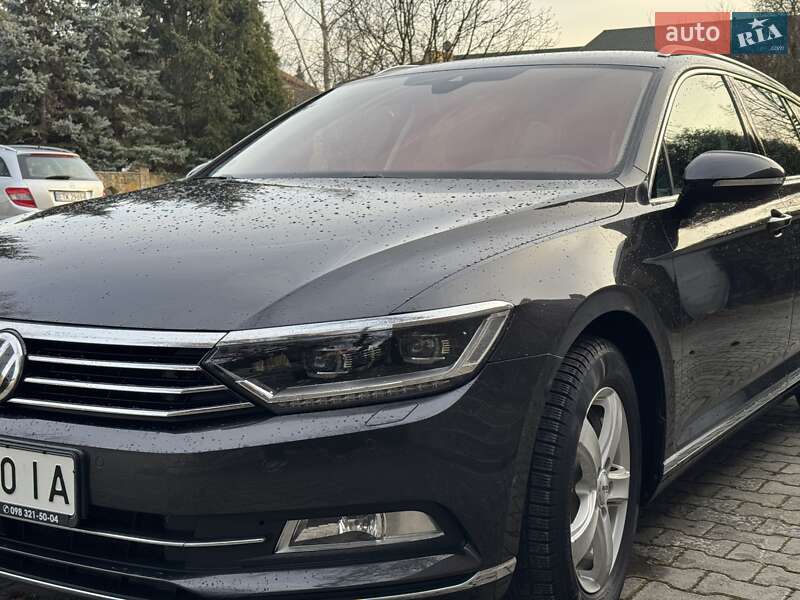Универсал Volkswagen Passat 2017 в Ивано-Франковске