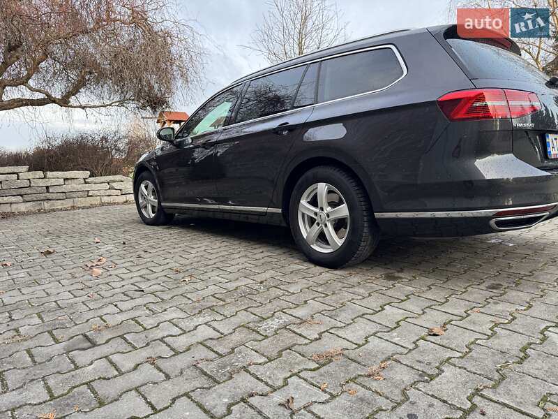 Универсал Volkswagen Passat 2017 в Ивано-Франковске