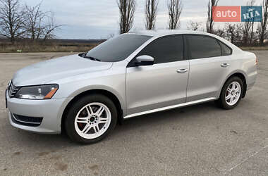 Седан Volkswagen Passat 2012 в Кропивницькому