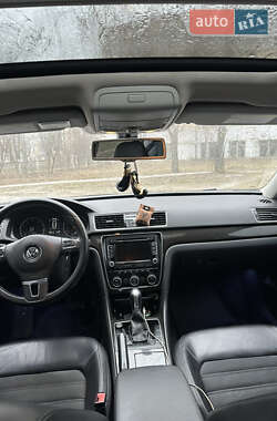 Седан Volkswagen Passat 2012 в Новгород-Сіверському