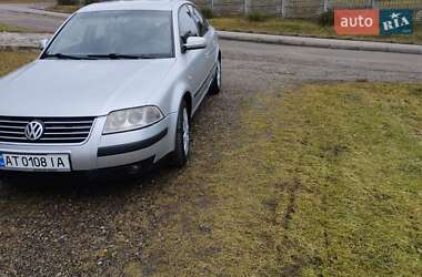 Седан Volkswagen Passat 2001 в Снятині