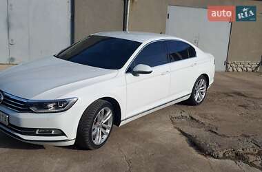 Седан Volkswagen Passat 2015 в Подільську