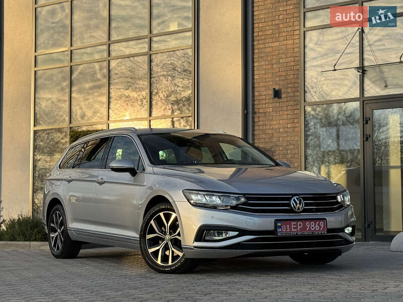 Універсал Volkswagen Passat 2020 в Києві