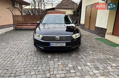 Седан Volkswagen Passat 2015 в Сваляві