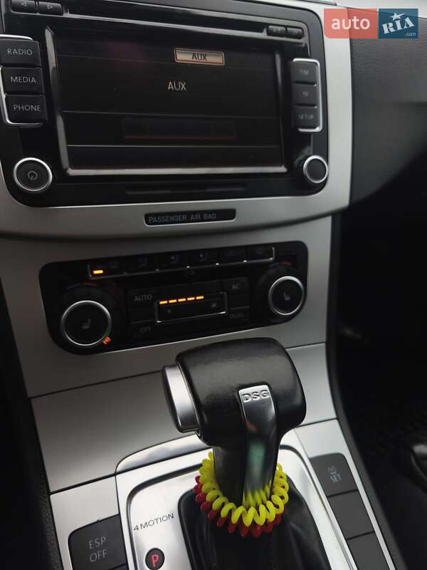 Универсал Volkswagen Passat 2010 в Тернополе