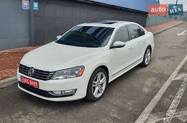 Седан Volkswagen Passat 2014 в Києві