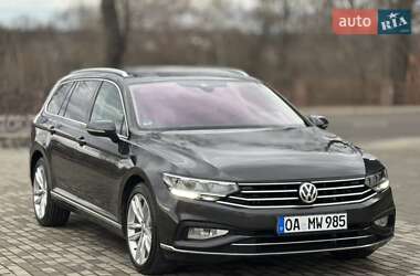 Універсал Volkswagen Passat 2020 в Дрогобичі