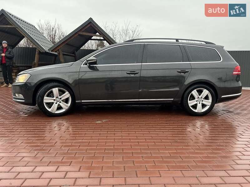 Универсал Volkswagen Passat 2011 в Сарнах