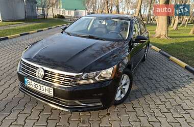 Седан Volkswagen Passat 2016 в Олександрії