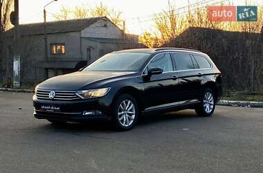 Універсал Volkswagen Passat 2015 в Миколаєві