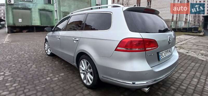 Универсал Volkswagen Passat 2013 в Старом Самборе