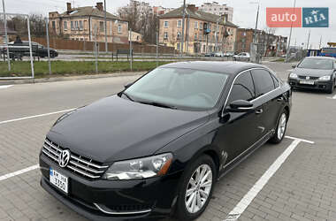 Седан Volkswagen Passat 2012 в Вінниці