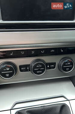 Универсал Volkswagen Passat 2015 в 