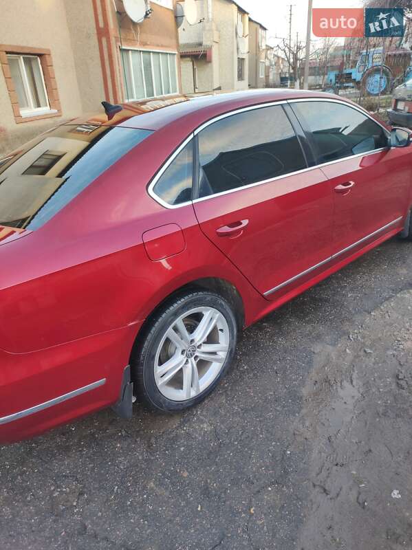 Седан Volkswagen Passat 2014 в Жашкове