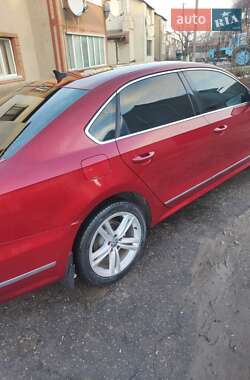 Седан Volkswagen Passat 2014 в Жашкове