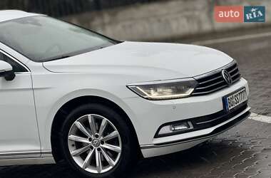 Універсал Volkswagen Passat 2016 в Луцьку