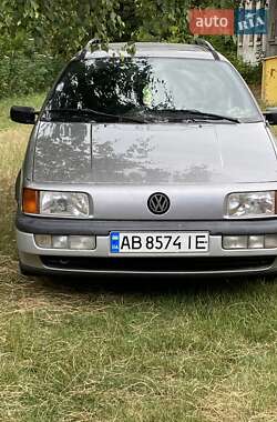 Универсал Volkswagen Passat 1992 в Томашполе